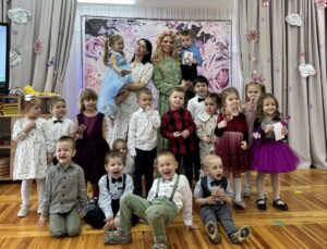 Утренники ко Дню 8 марта